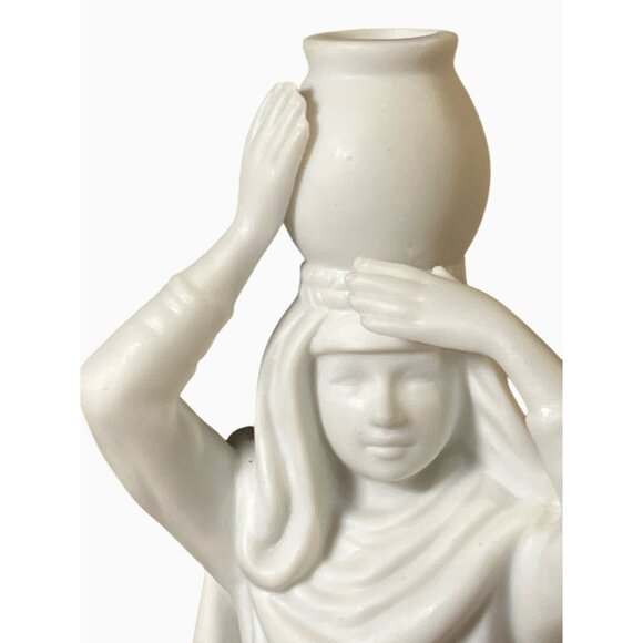 Avon Nativity Collectibles Woman With Water Jar Porcelain Figurine - Picture 5 of 13